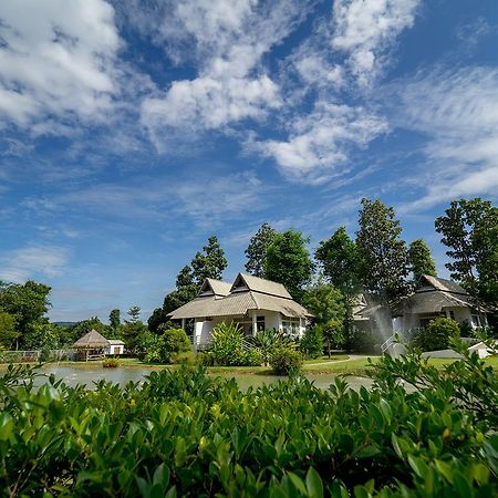 Vivo Bene Village Doi Saket Buitenkant foto